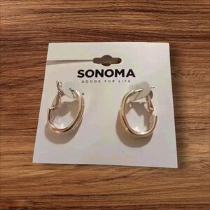 Women's hoop earrings